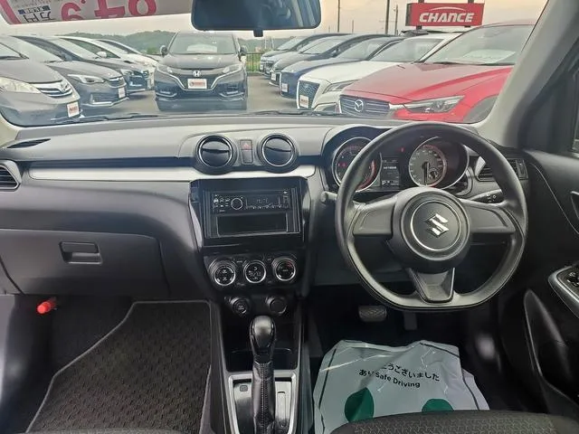 SUZUKI SWIFT