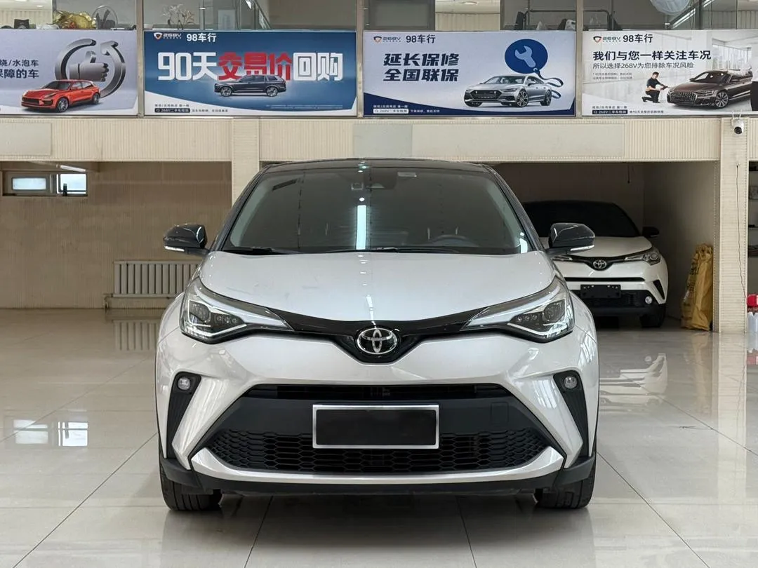 TOYOTA CHR