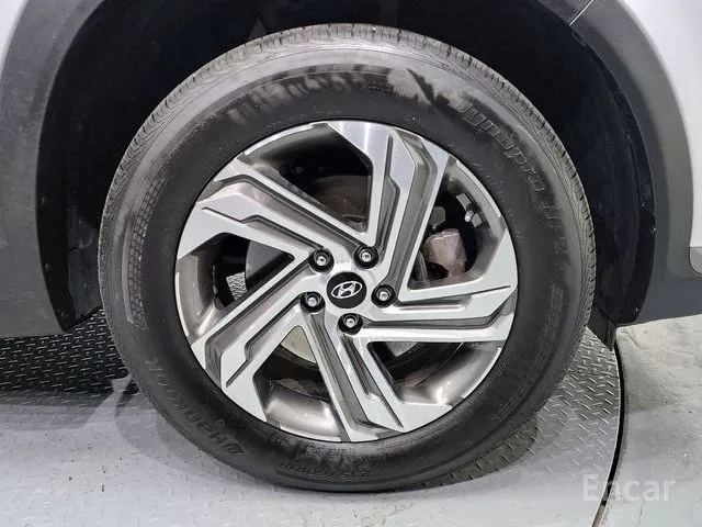 HYNDAI SANTA FE