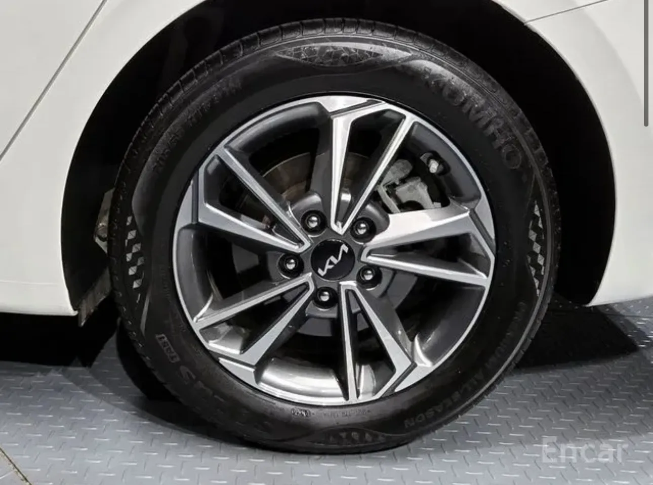 KIA K3